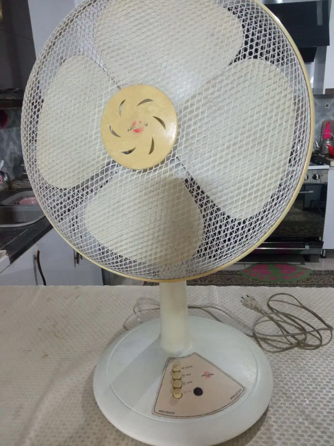 پنکه پارس خزر|پنکه و تصفیه‌کنندهٔ هوا|مشهد, مشکینی (شهرک غرب)|دیوار