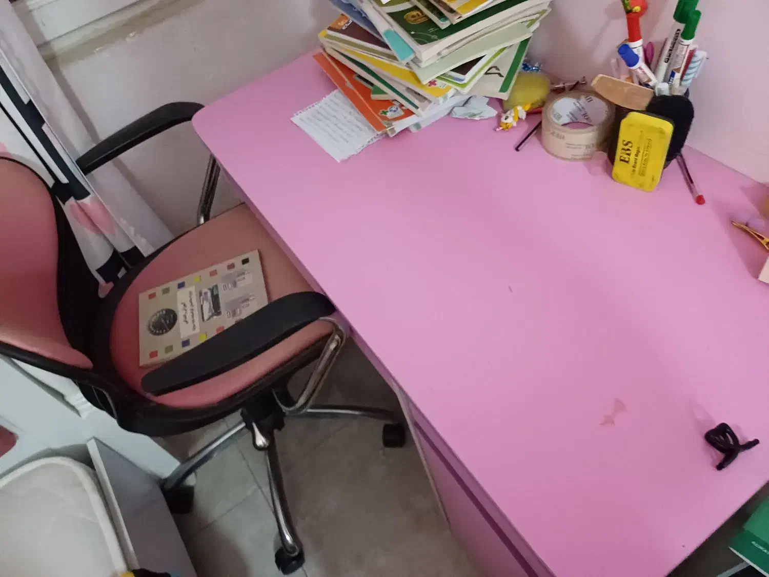 میز تحریر و چراغ مطالعه|میز تحریر و کامپیوتر|اسلام‌شهر, مظفریه|دیوار