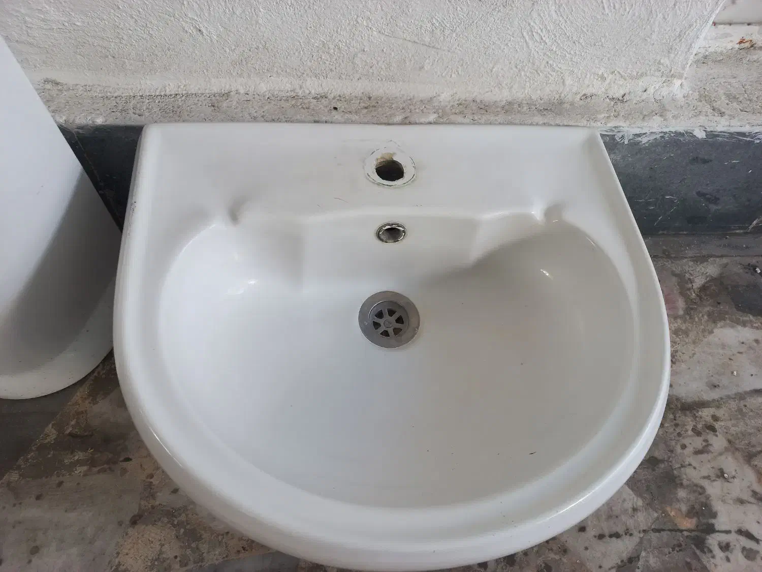 روشویی|لوازم سرویس بهداشتی|رشت, جهاد|دیوار