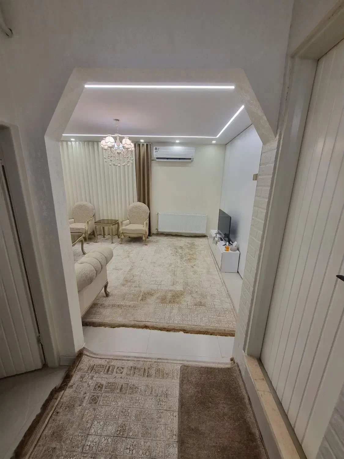 واحد نقلی وام دار|فروش آپارتمان|همدان, |دیوار