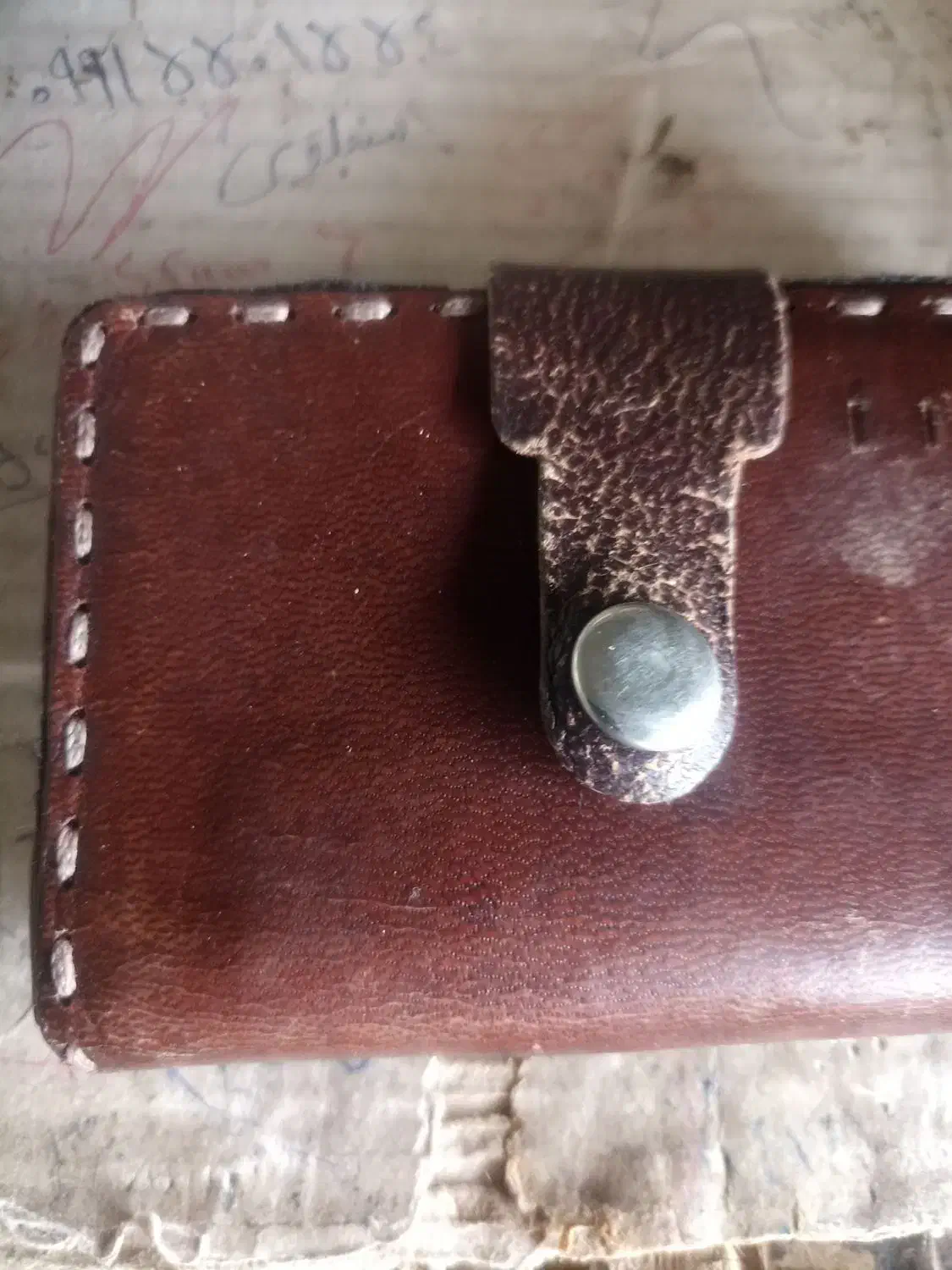 کیف مدارک گمشده|اشیا|مشهد, کوشک مهدی|دیوار