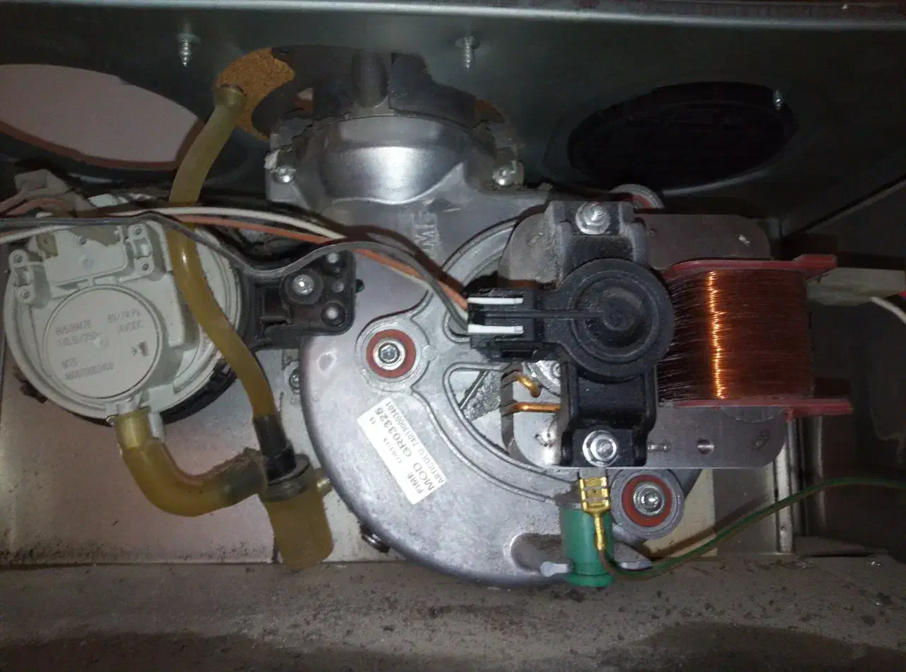 تعمیرات پکیج لوله کشی،تعمیر بخاری سرویس بخاری|خدمات پیشه و مهارت|تهران, تهرانپارس شرقی|دیوار