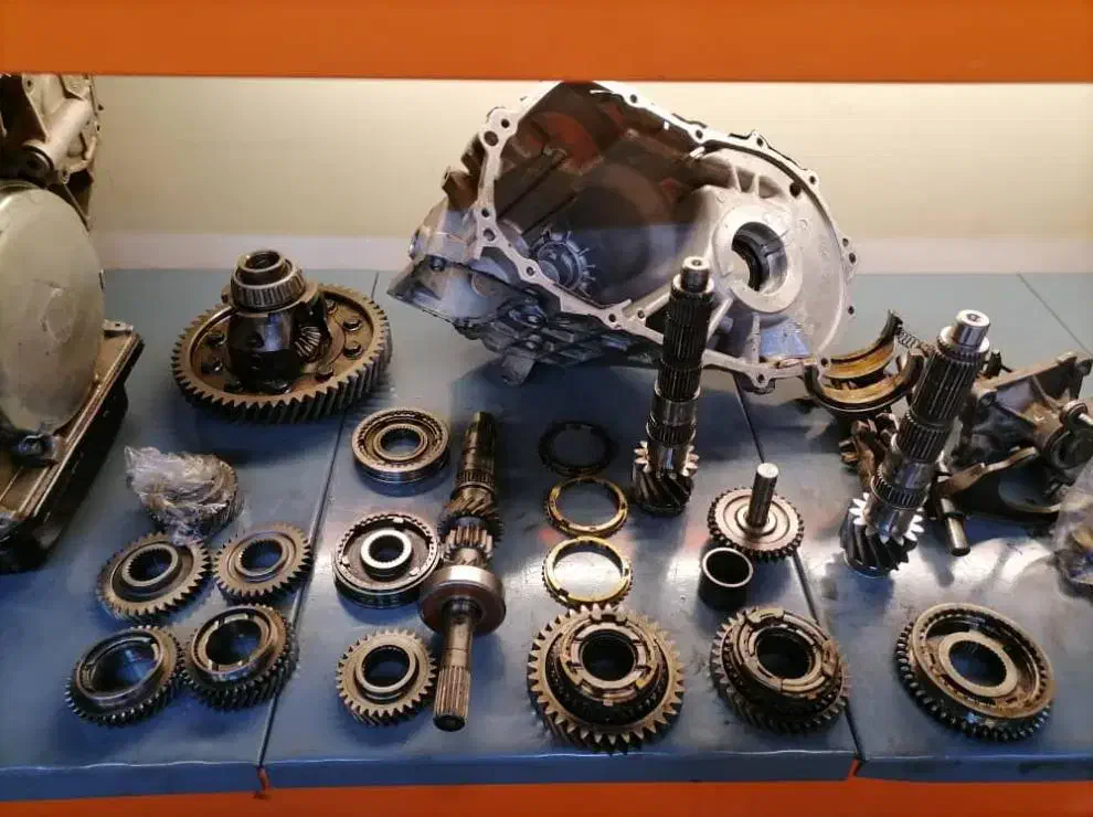 تعمیر و فروش انواع گیربکس با ضمانت کتبی 6ماهه|قطعات یدکی و لوازم جانبی|همدان, |دیوار