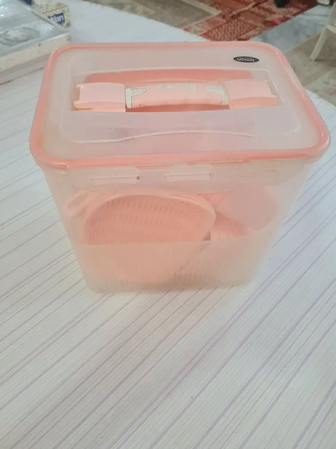 ظروف ۵۰پارچه مسافرتی ۶نفره|ظروف نگهدارنده، پلاستیکی، یک‌بارمصرف|اسفراین, |دیوار