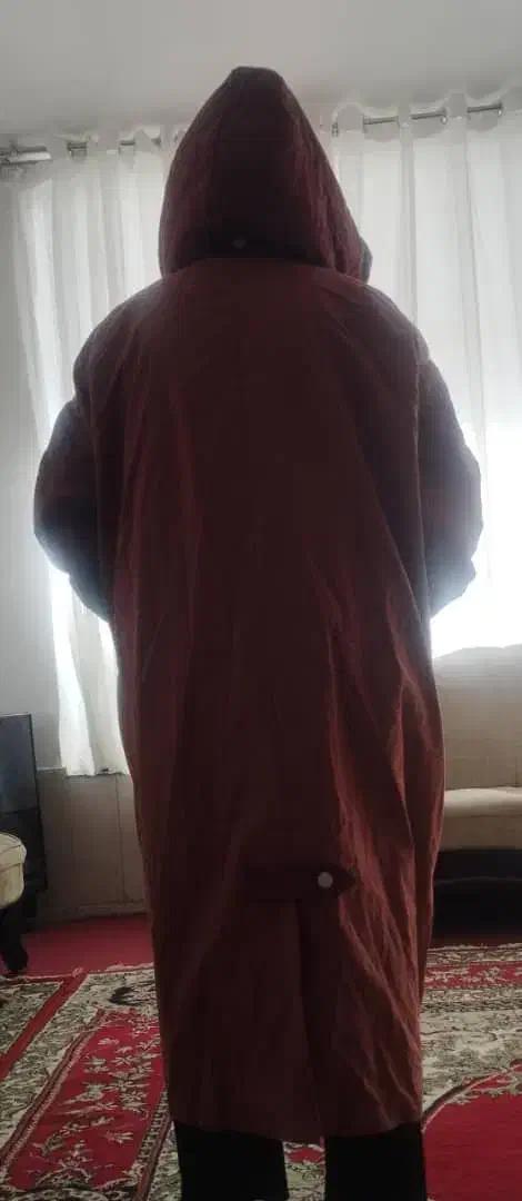 پالتوبارونی|لباس|فسا, |دیوار