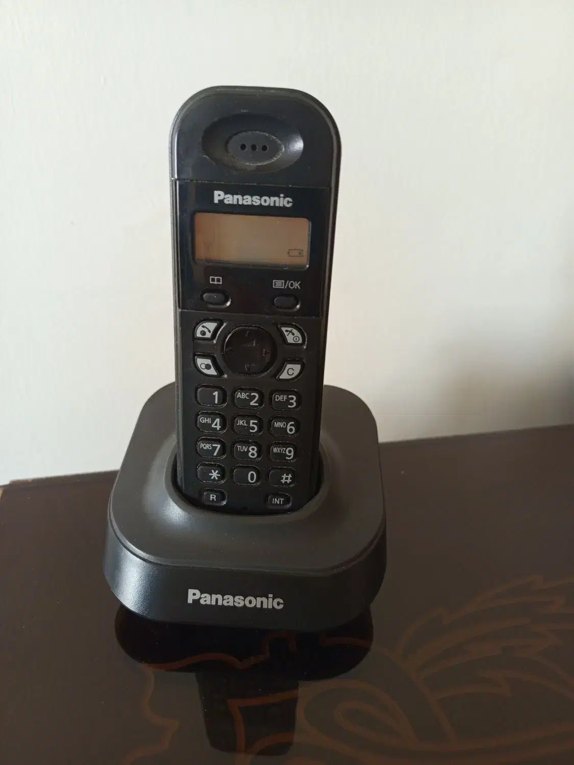 تلفن پاناسونیک|تلفن رومیزی|پرند, فاز ۵|دیوار