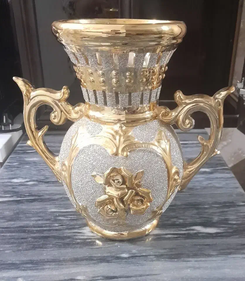 گلدان طلایی|گل مصنوعی|میاندوآب, |دیوار