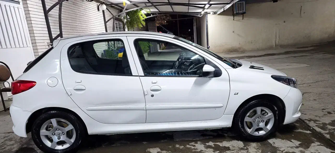 ۲۰۷ سقف شیشه ای|خودرو سواری و وانت|ایلام, |دیوار