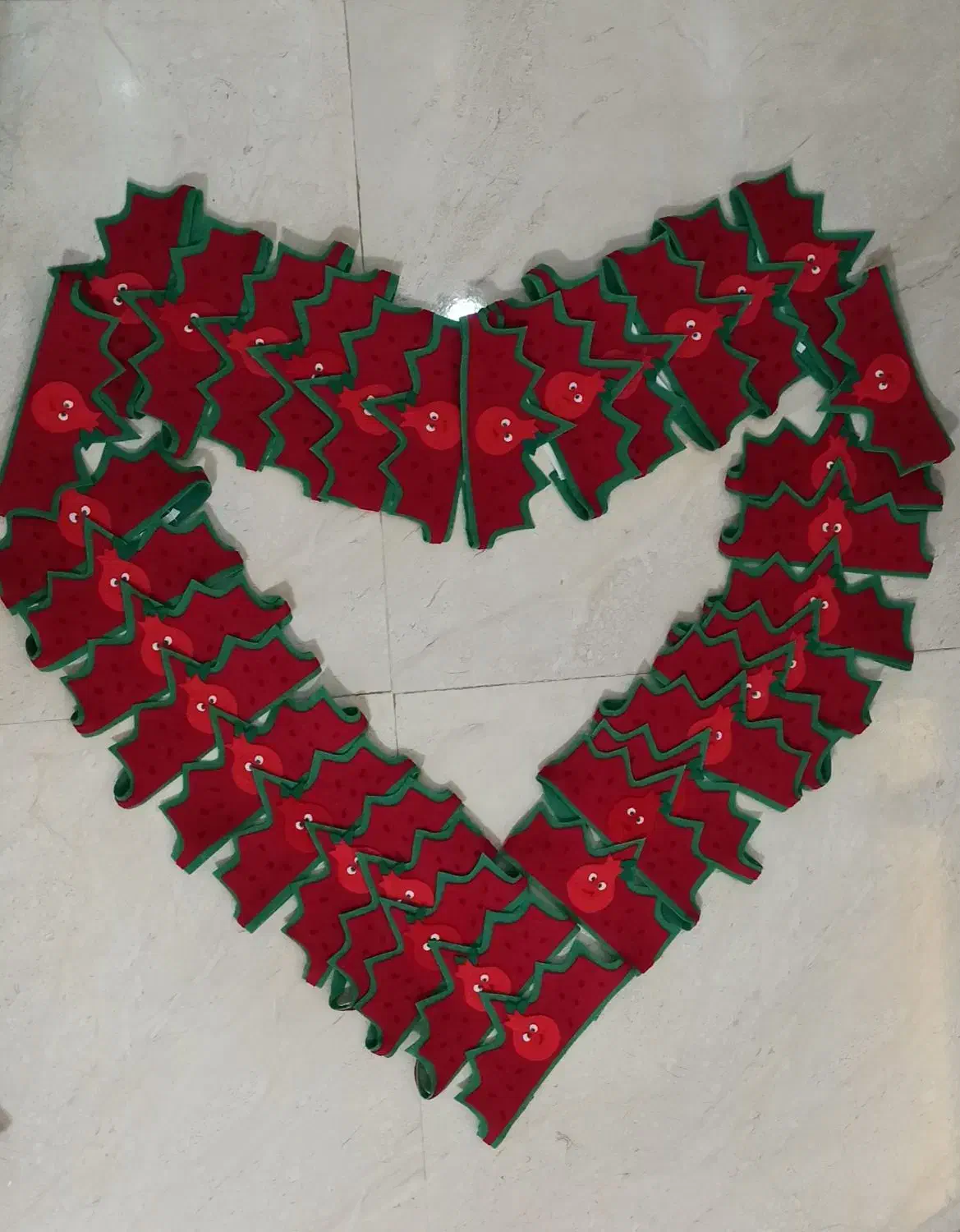 تاج یلدایی نمدی ارزان (فروش عمده و تکی)|زیورآلات و اکسسوری|سلماس, |دیوار