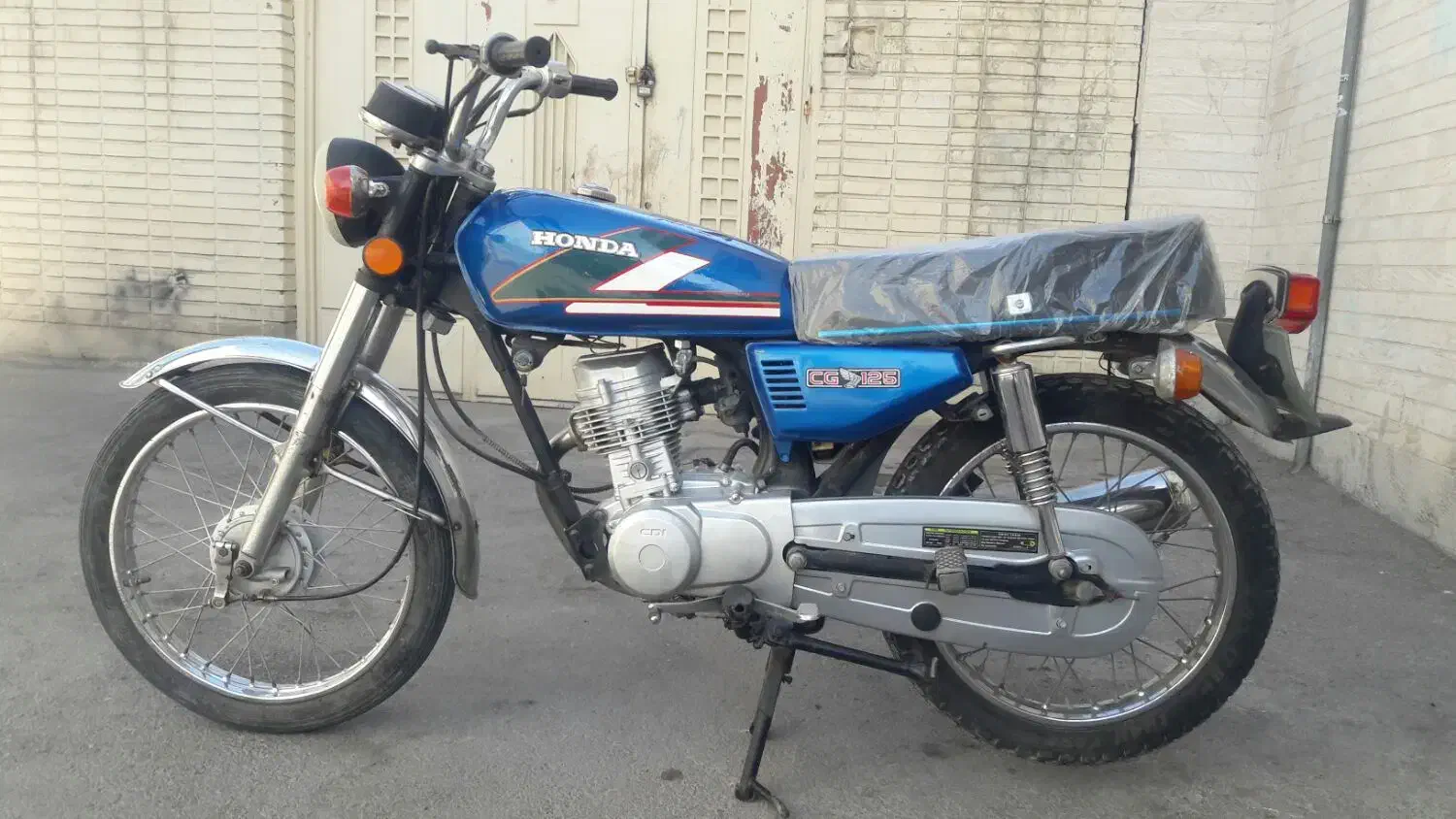 موتور ۸۶ درجه یک|موتورسیکلت|اصفهان, لاله|دیوار