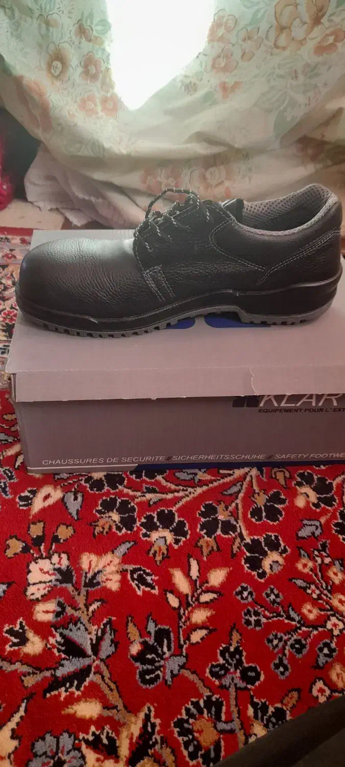 کفش کار|کیف، کفش، کمربند|قم, محمد آباد|دیوار