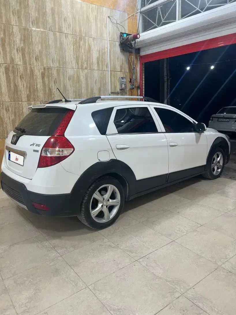 دانگ فانگ اچ ۳۰ H30 کراس مدل 97|خودرو سواری و وانت|لنجان, |دیوار