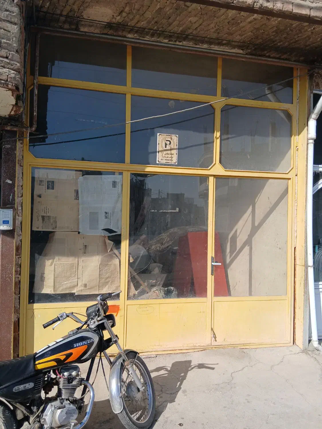 درب مغازه|مصالح و تجهیزات ساختمان|شاهین دژ, |دیوار