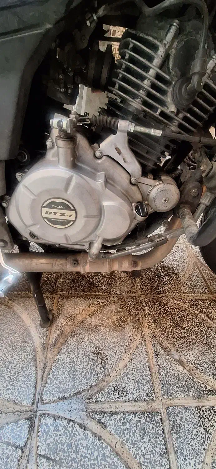 پالس ۲۲۰|موتورسیکلت|ری, علایین|دیوار