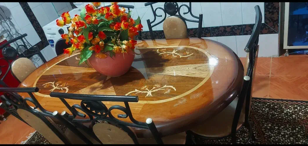 میز و صندلی ناهار خوری ۶ نفره قیمت ۲میلیون تومان|میز و صندلی غذاخوری|کامیاران, |دیوار