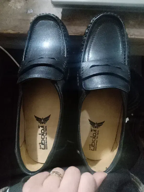 کفش طبی سایز ۴۰|کیف، کفش، کمربند|شیراز, لب آب|دیوار