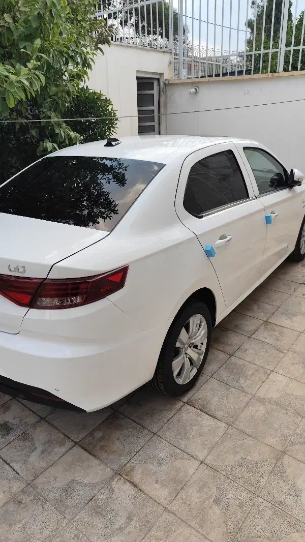 تارا اتوماتیک V4 lx مدل 404|خودرو سواری و وانت|شیراز, جانبازان|دیوار