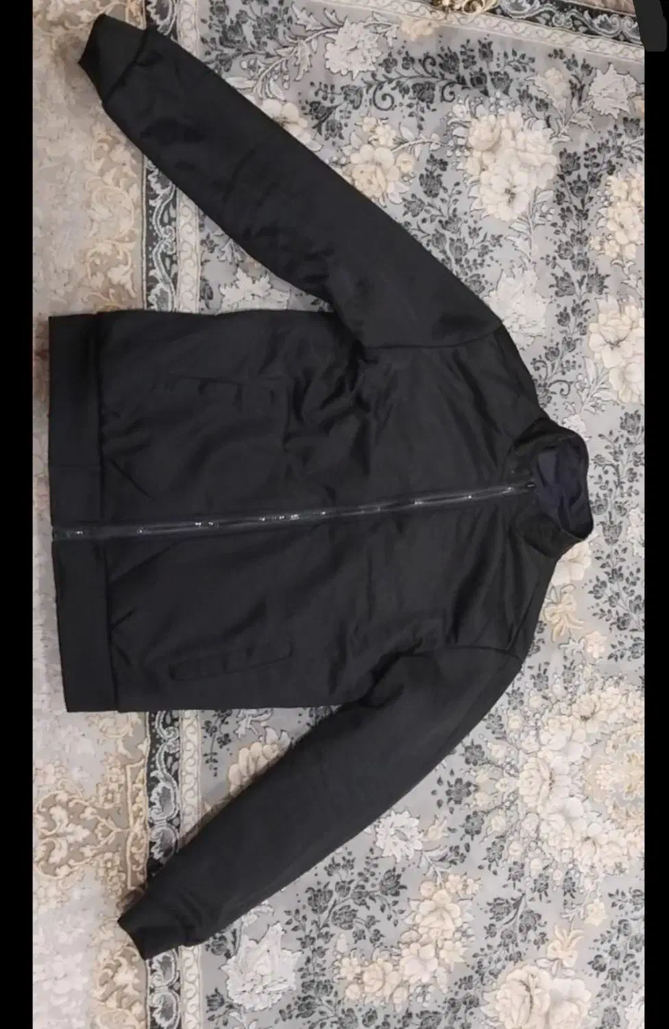 بادگیر دورو خارجی|لباس|قم, ناصردیوان|دیوار