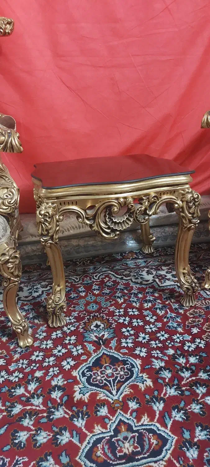 سرویس کامل  تخت پاتختی و میز آرایش   و مبل چوبی|مبلمان خانگی و میز عسلی|قم, نوبهار|دیوار