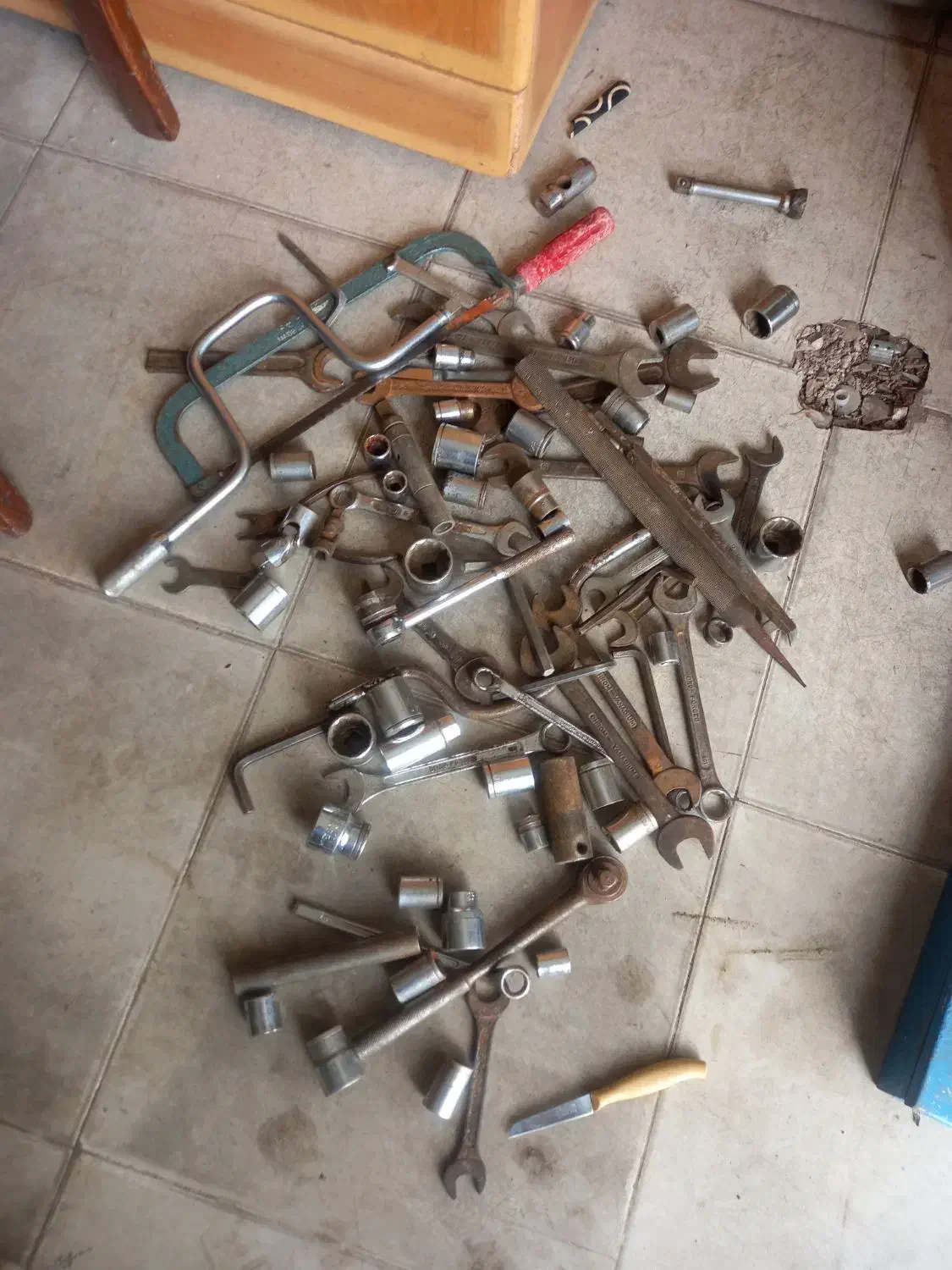 آچر|ابزارآلات|دزفول, |دیوار