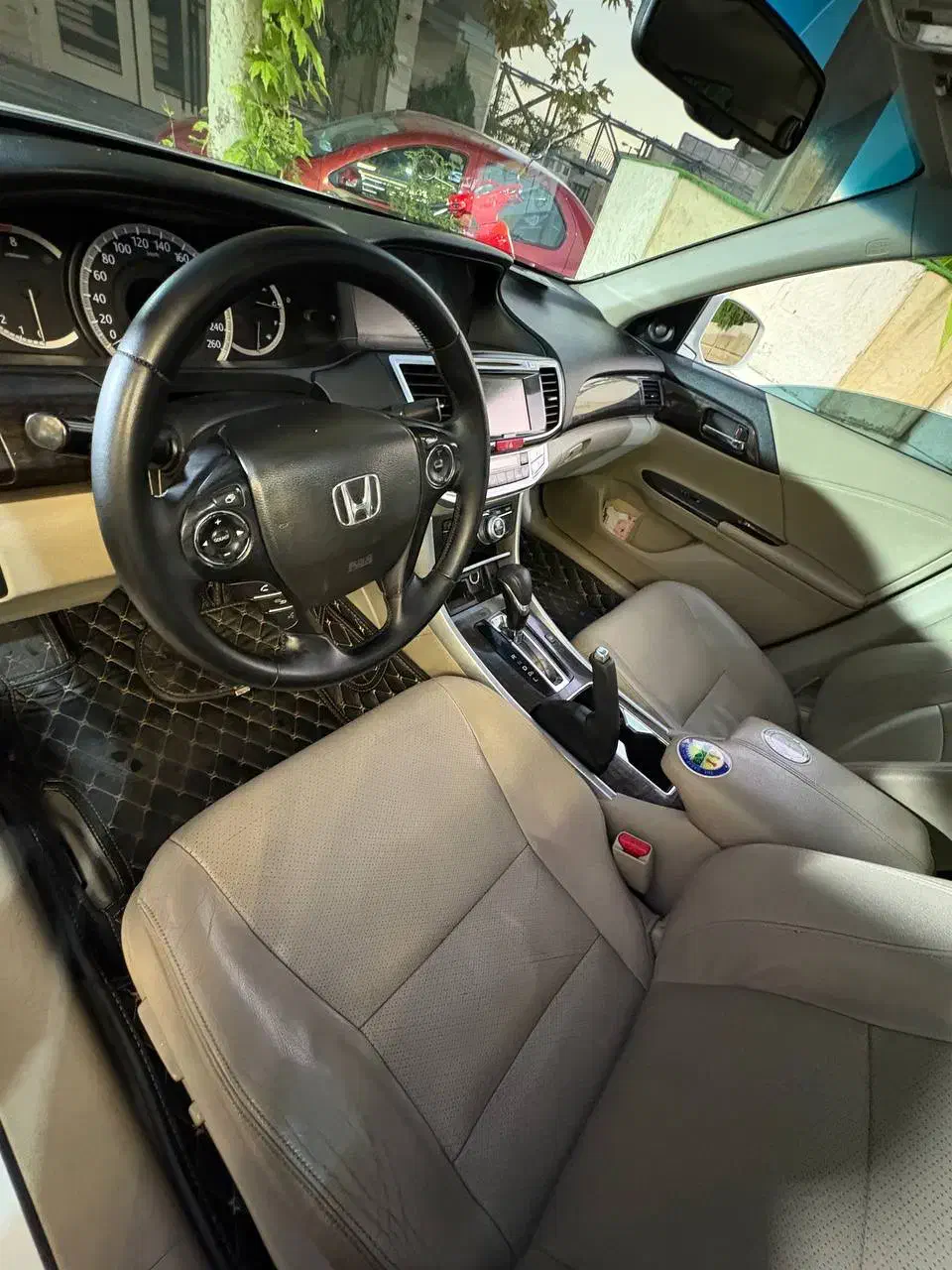هوندا اکورد ۲۰۱۴/ سفارش امریکا/ بی توضیح|خودرو سواری و وانت|تهران, سعادتآباد|دیوار