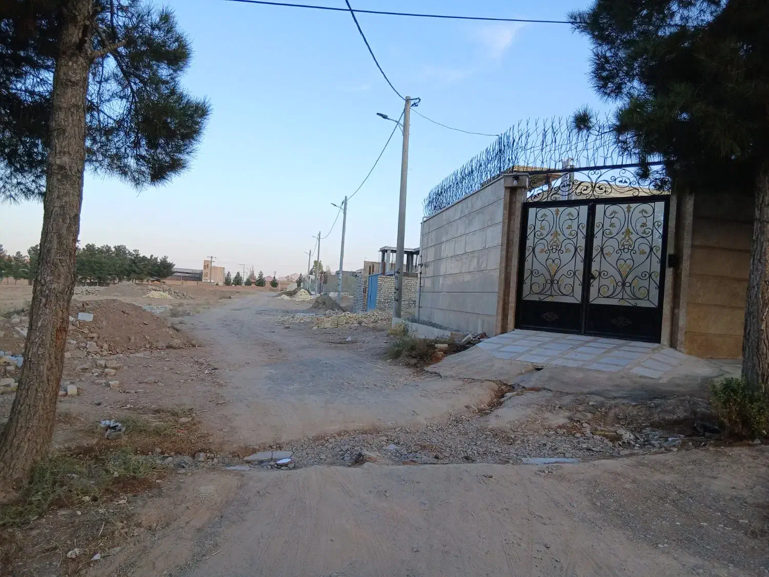 زمین مناسب ساخت ویلا قمصر|فروش زمین و ملک کلنگی|قمصر, |دیوار