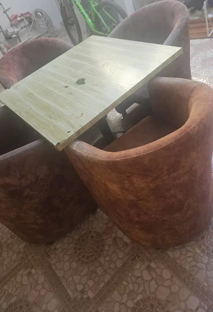 میز و صندلی مخصوص کافی شاپ|کافیشاپ و رستوران|مسجد سلیمان, |دیوار