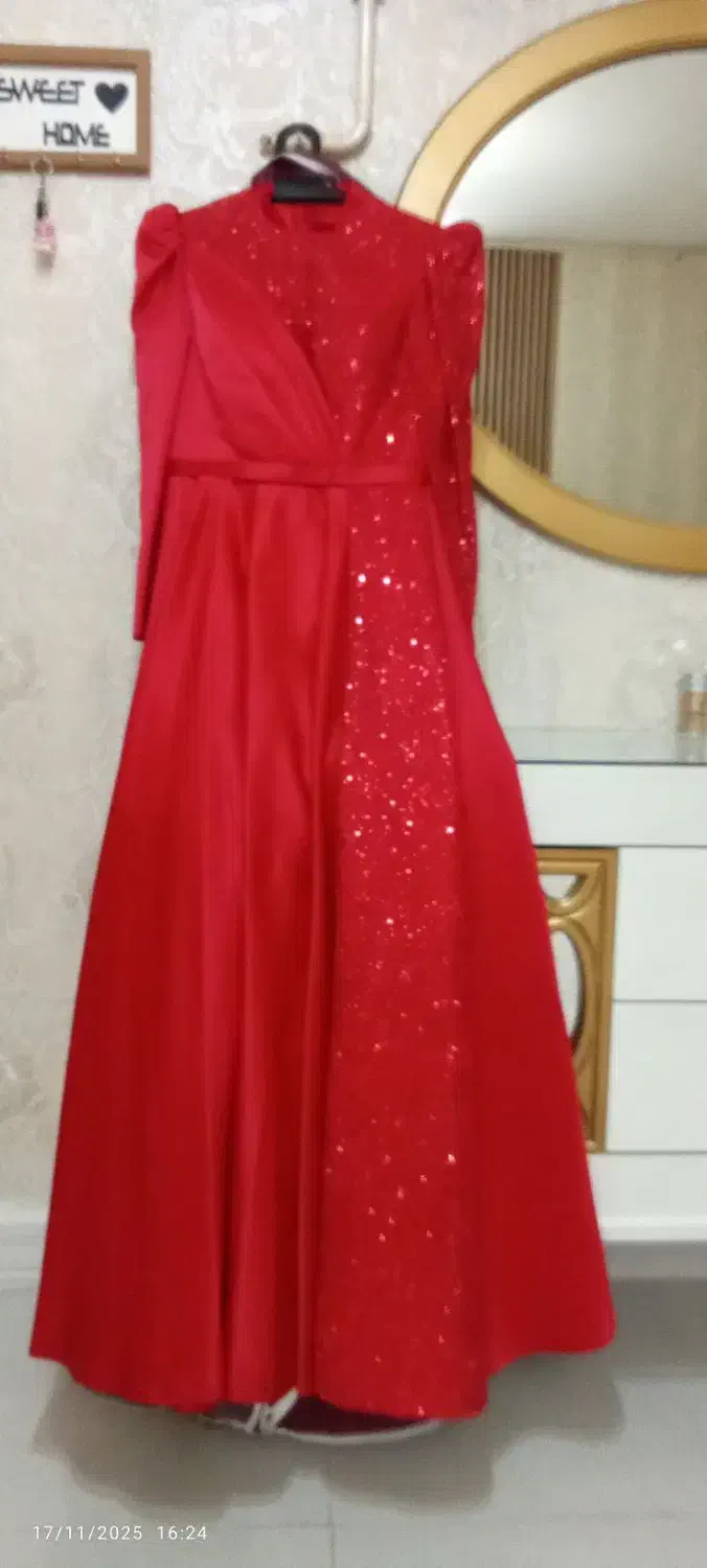 مجلسی|لباس|قدس, شهرقدس|دیوار