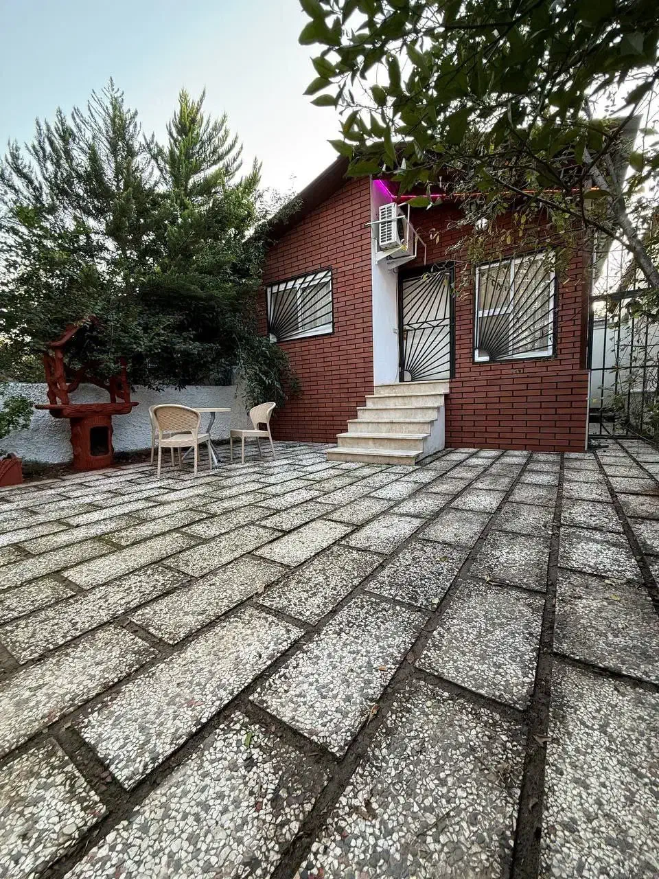 فلت کرسیدار190متری شهرک نارنج|فروش خانه و ویلا|ایزدشهر, |دیوار