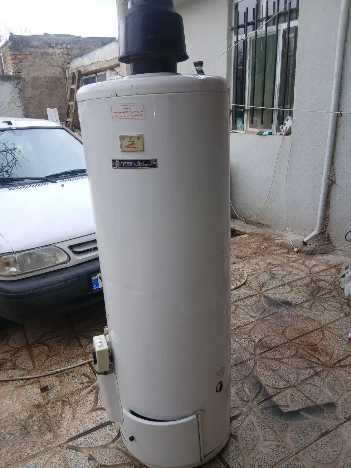 ابگرمکن|آبگرمکن، پکیج، شوفاژ|کنگاور, |دیوار