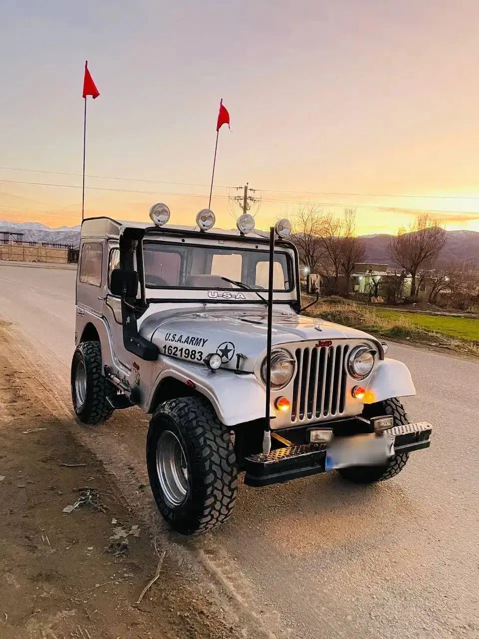 جیپ گالانت تمیز|خودرو سواری و وانت|مریوان, |دیوار