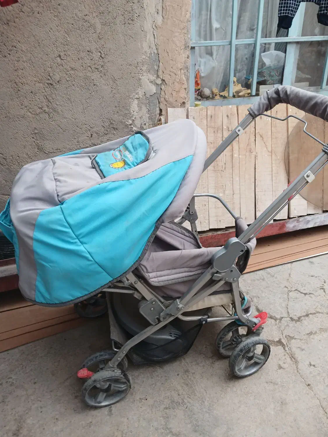 تعداد لوازم کفش، تاب ،کریحر،کالسکه|کالسکه و لوازم جانبی|بجنورد, |دیوار