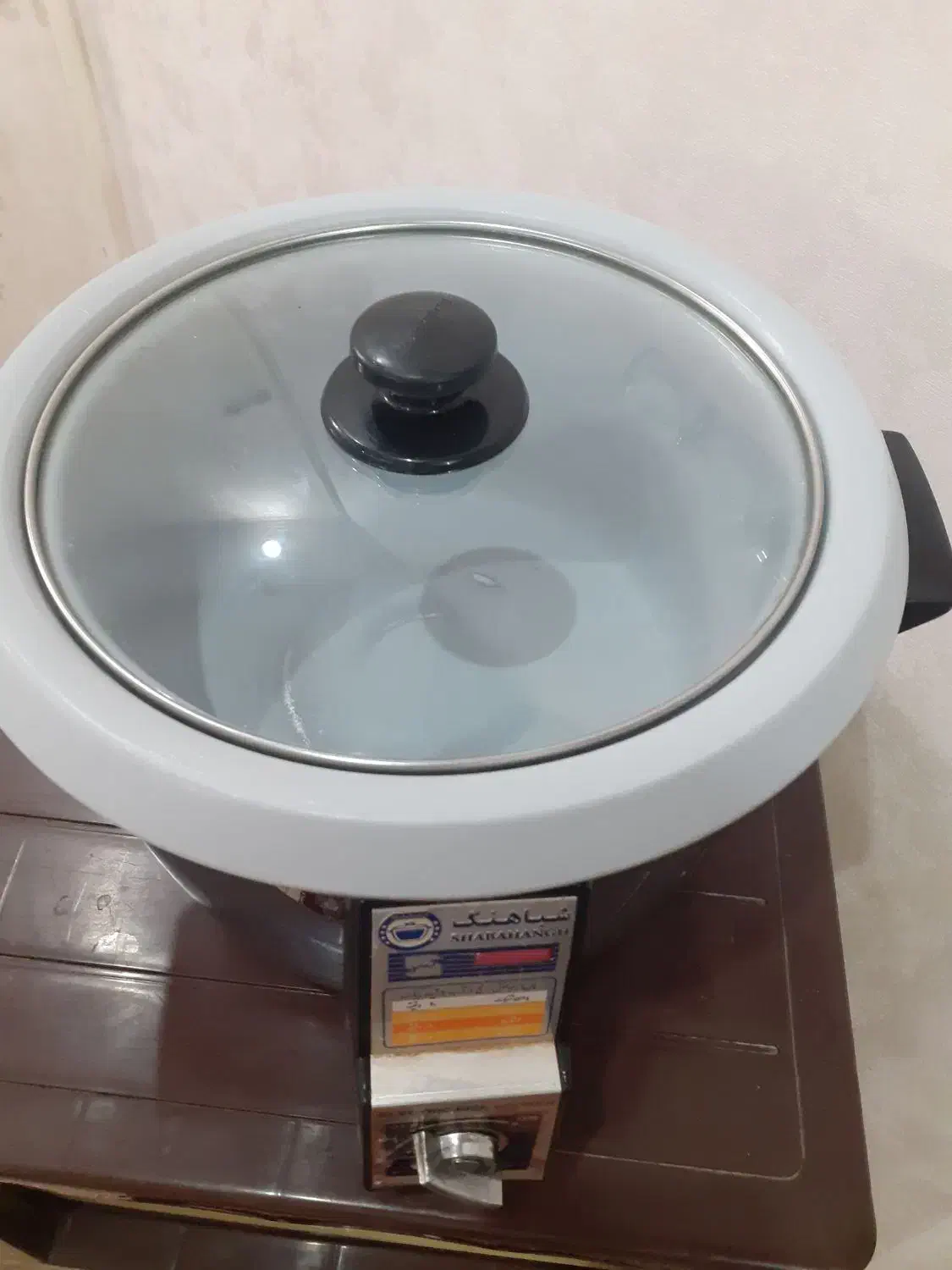 پلوپز ۴ نفره تمیز|اجاق گاز و لوازم برقی پختوپز|قم, هنرستان|دیوار