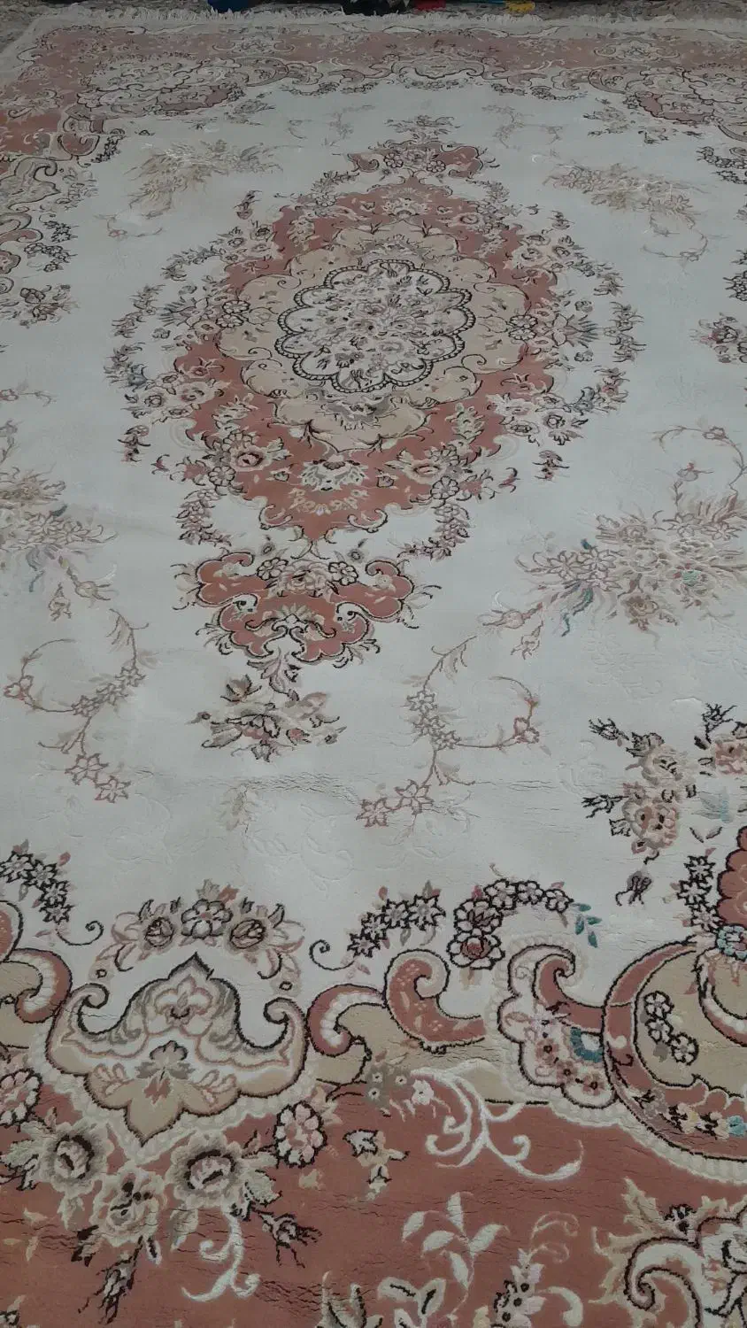 فرش درنو وکارکرده|فرش|اسفراین, |دیوار