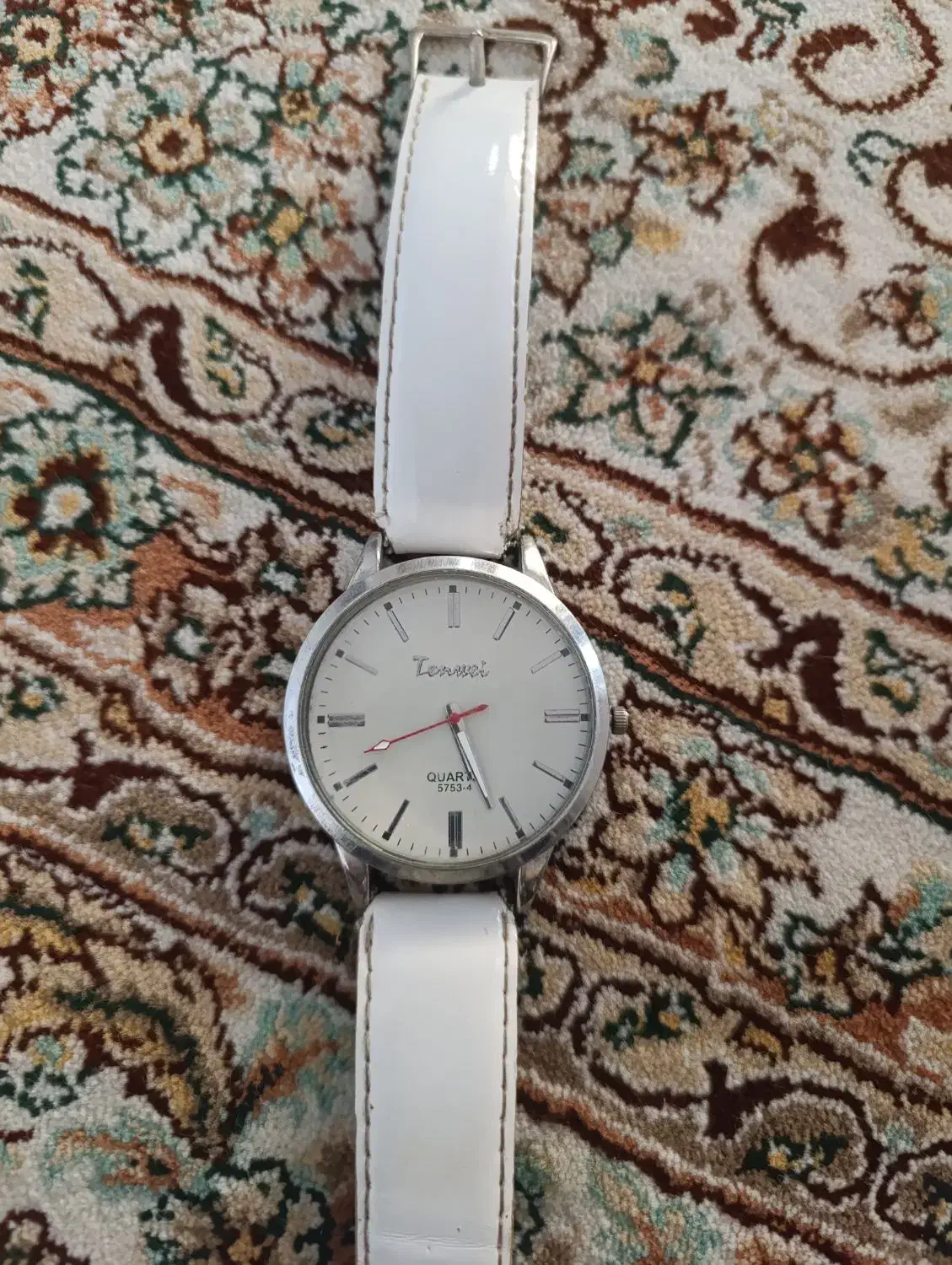 ساعت مچی|ساعت|ایلام, |دیوار