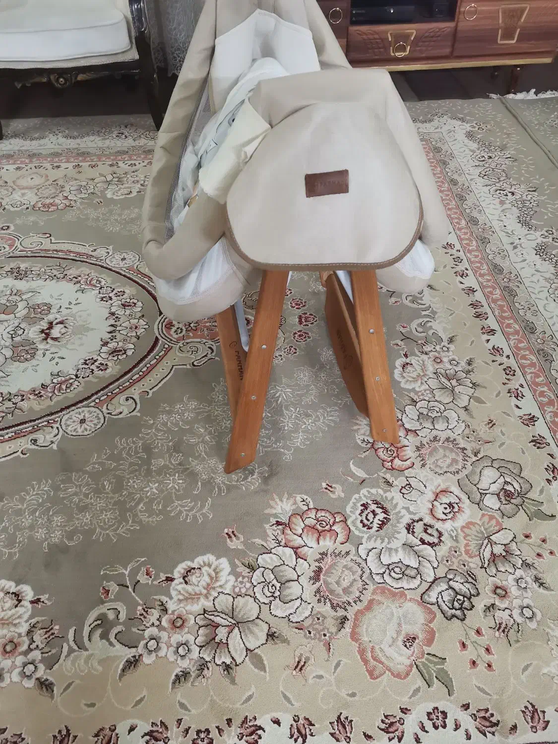 گهواره تاشو قیمت توافقی|تخت و صندلی بچه|گلپایگان, |دیوار