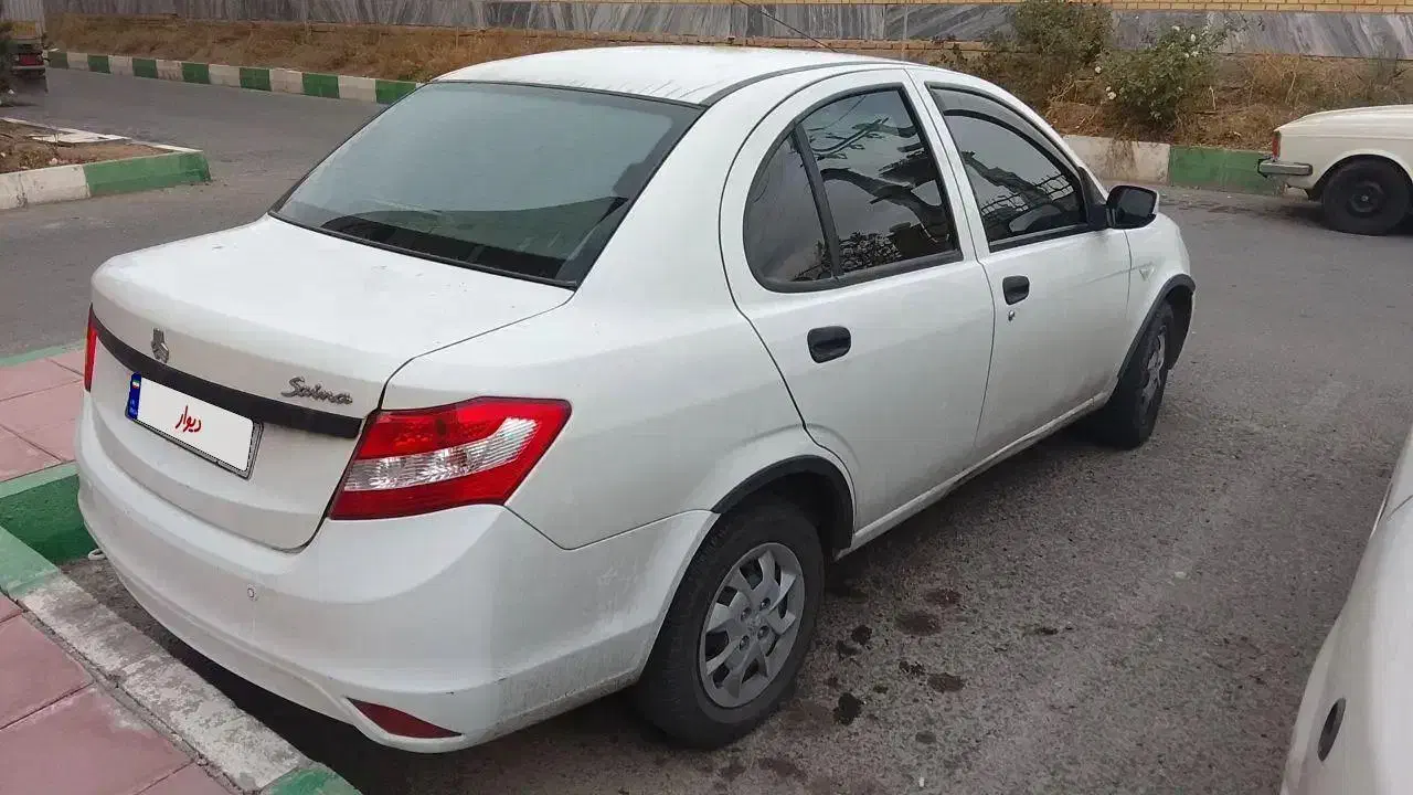 ساینا ۱۴۰۰ سفید|خودرو سواری و وانت|چهارباغ, |دیوار