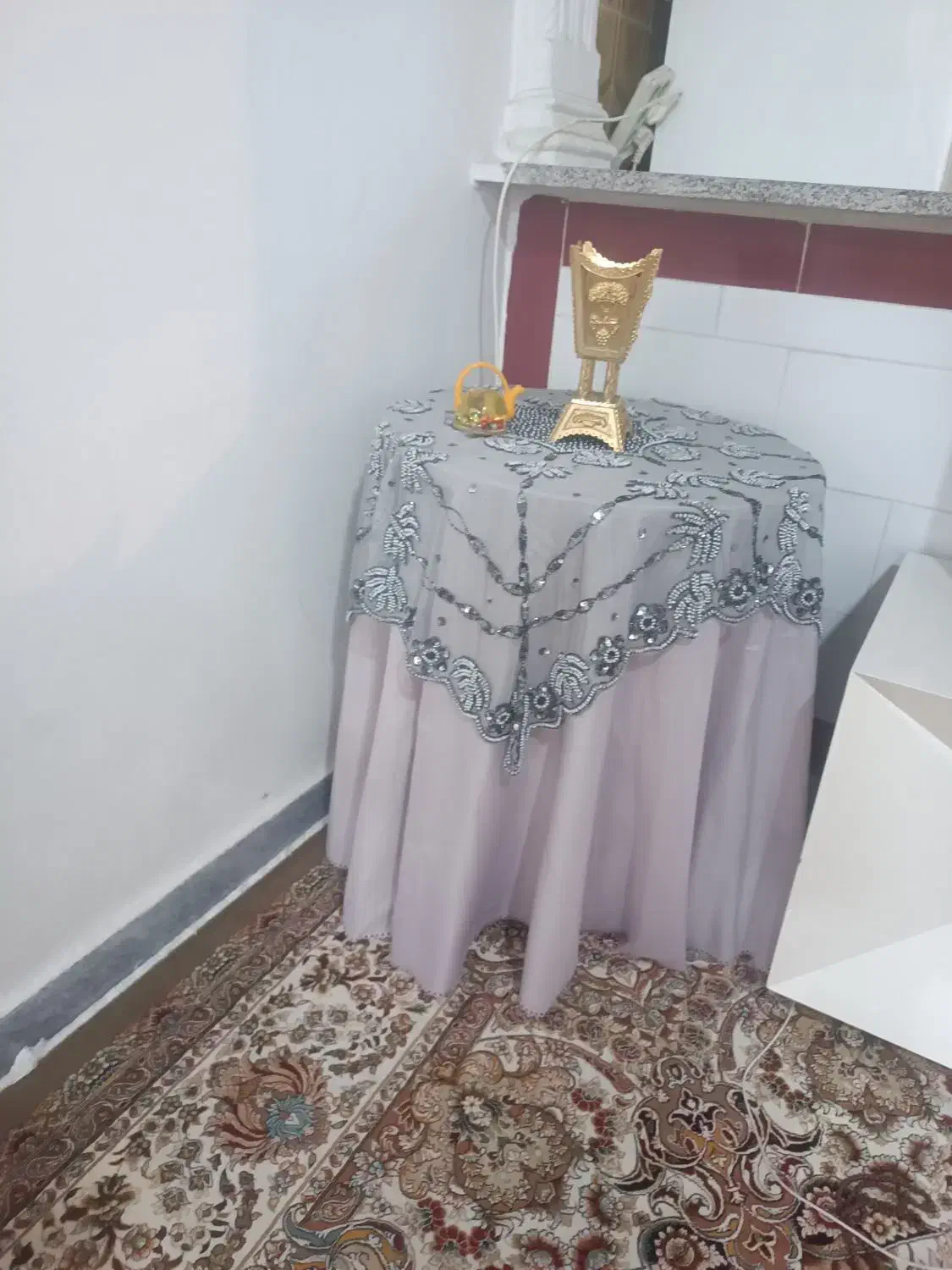 درحدنو‌‌‌|میز و صندلی غذاخوری|کرمانشاه, |دیوار