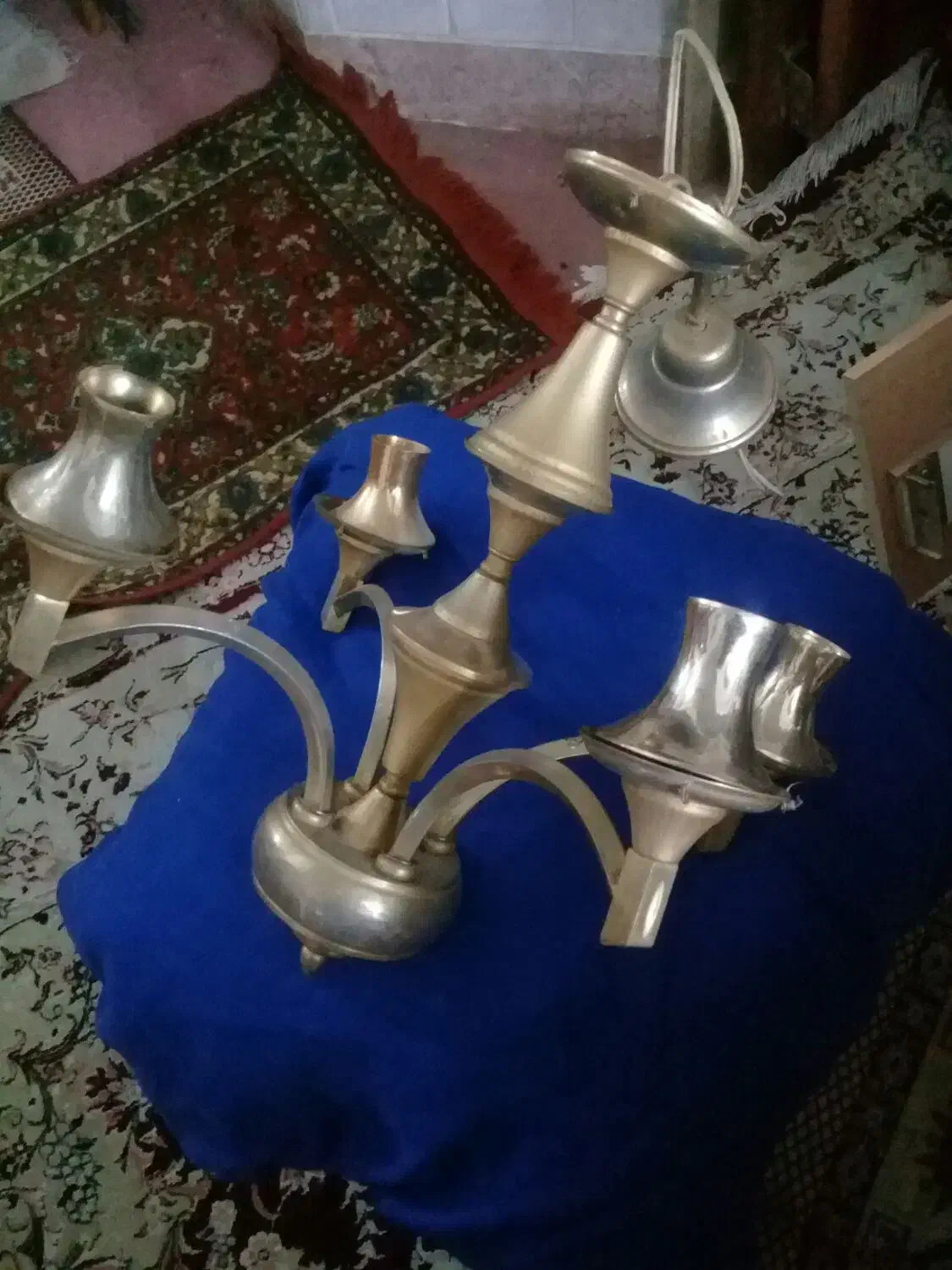 لوستر 4شعله برنز اصل|لوستر و چراغ آویز|اردبیل, |دیوار