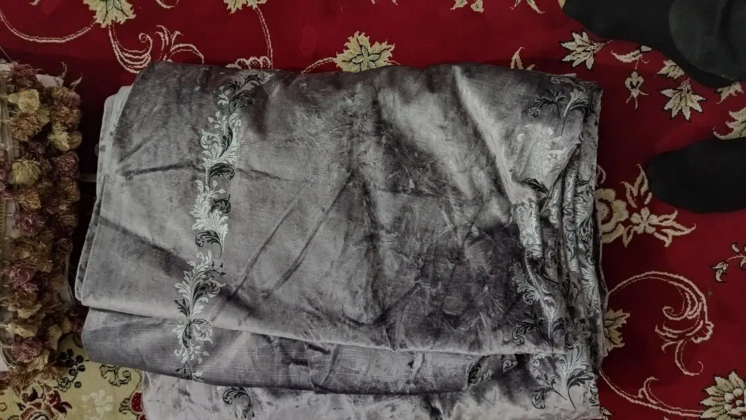 پرده خانگی|پرده، رانر، رومیزی|طرهان, |دیوار