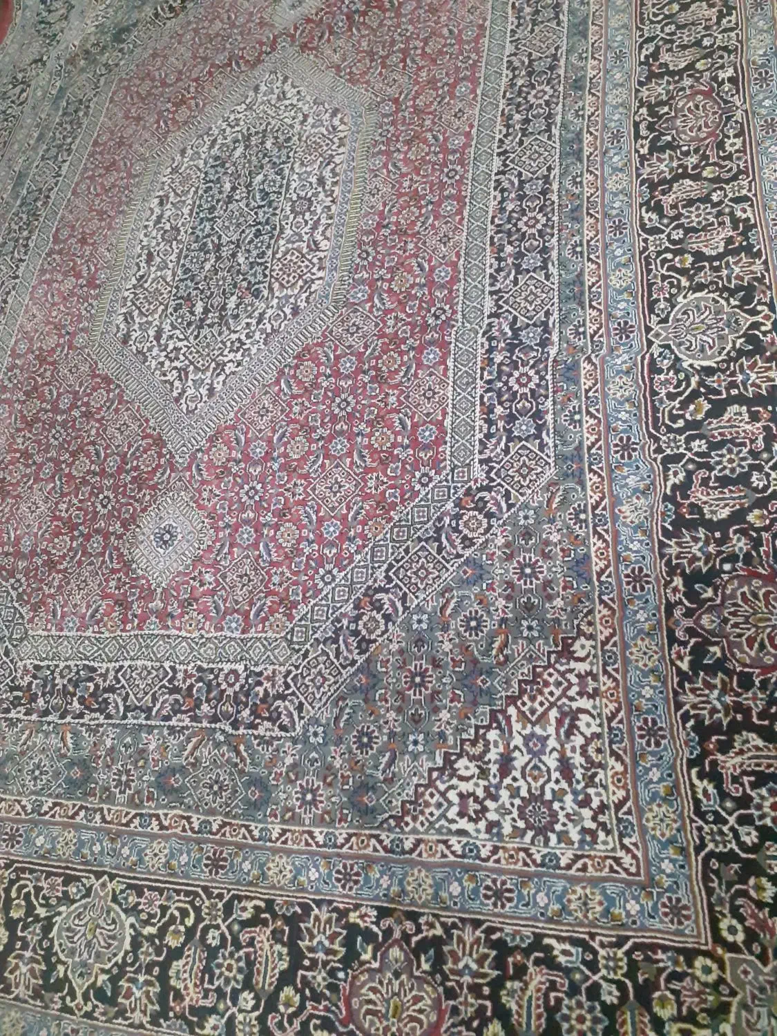 قالی نه متری  سالم تلویزویون سالم و تنور گازی|اجاق گاز و لوازم برقی پخت‌وپز|دزفول, |دیوار