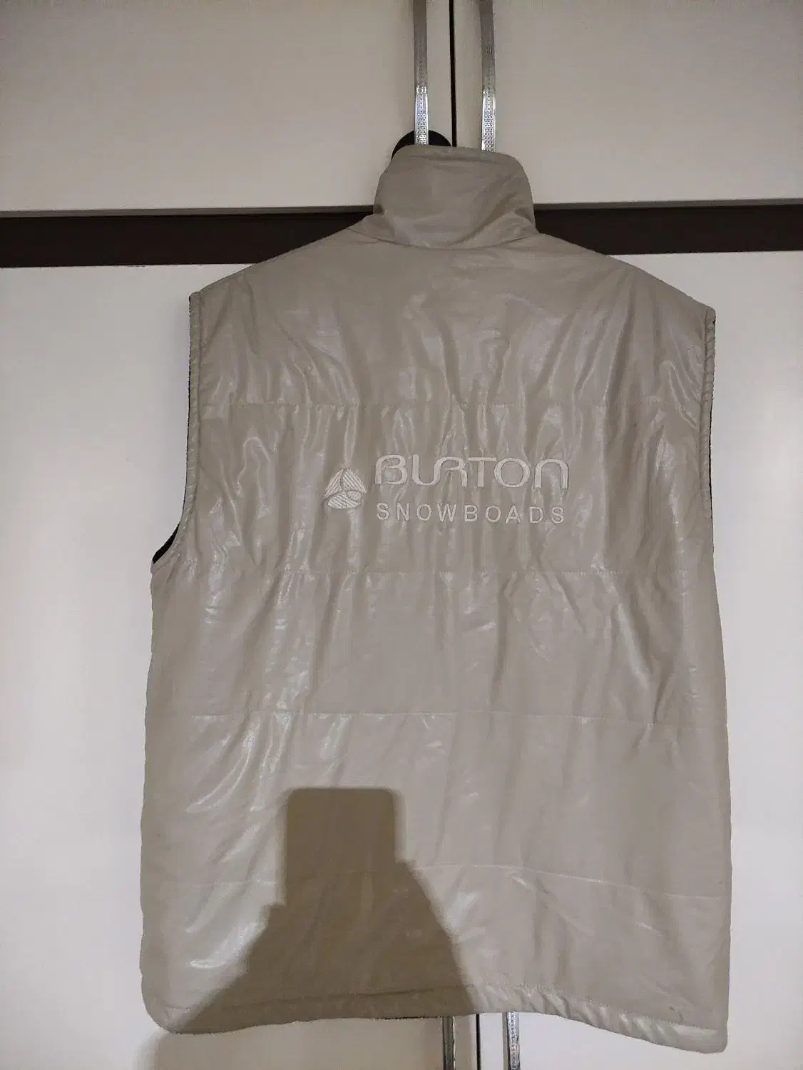 لباس پافر|لباس|فردوس (خراسان), |دیوار