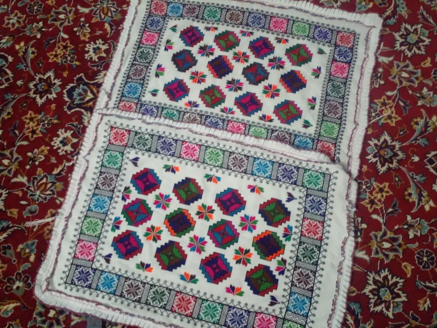 پشتی بلوچی|پشتی|زابل, |دیوار