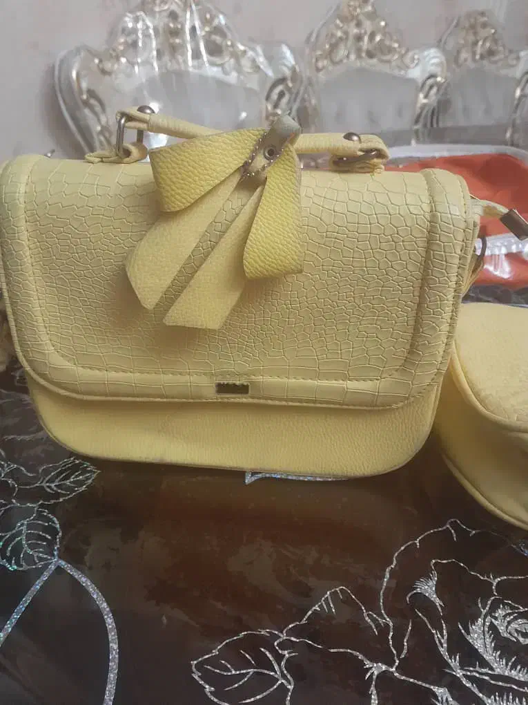 کیف چرم خارجی در حد|کیف، کفش، کمربند|تهران, پردیسان|دیوار