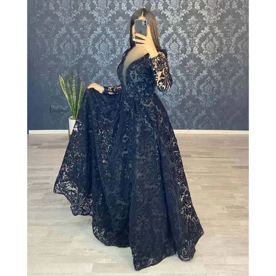 پیراهن مجلسی|لباس|خرمآباد, |دیوار