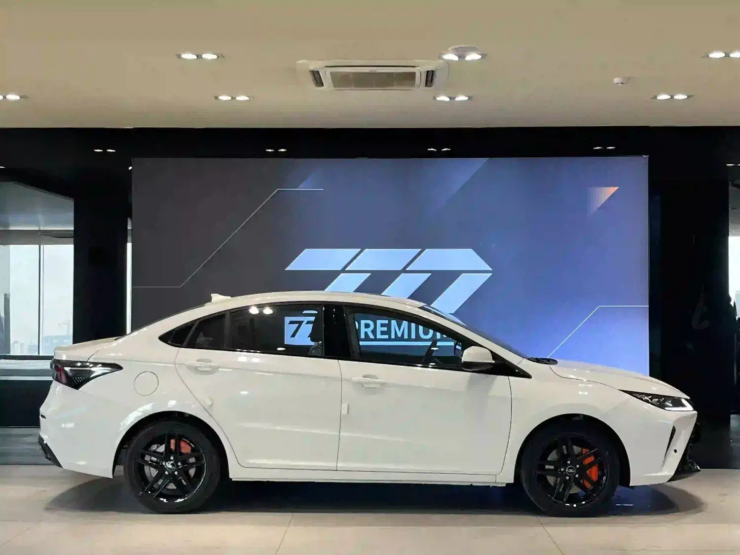 اریزو 6 جی تی GT مدل 1404 سفید صفر تحویل فوری|خودرو سواری و وانت|تهران, فرحزاد|دیوار