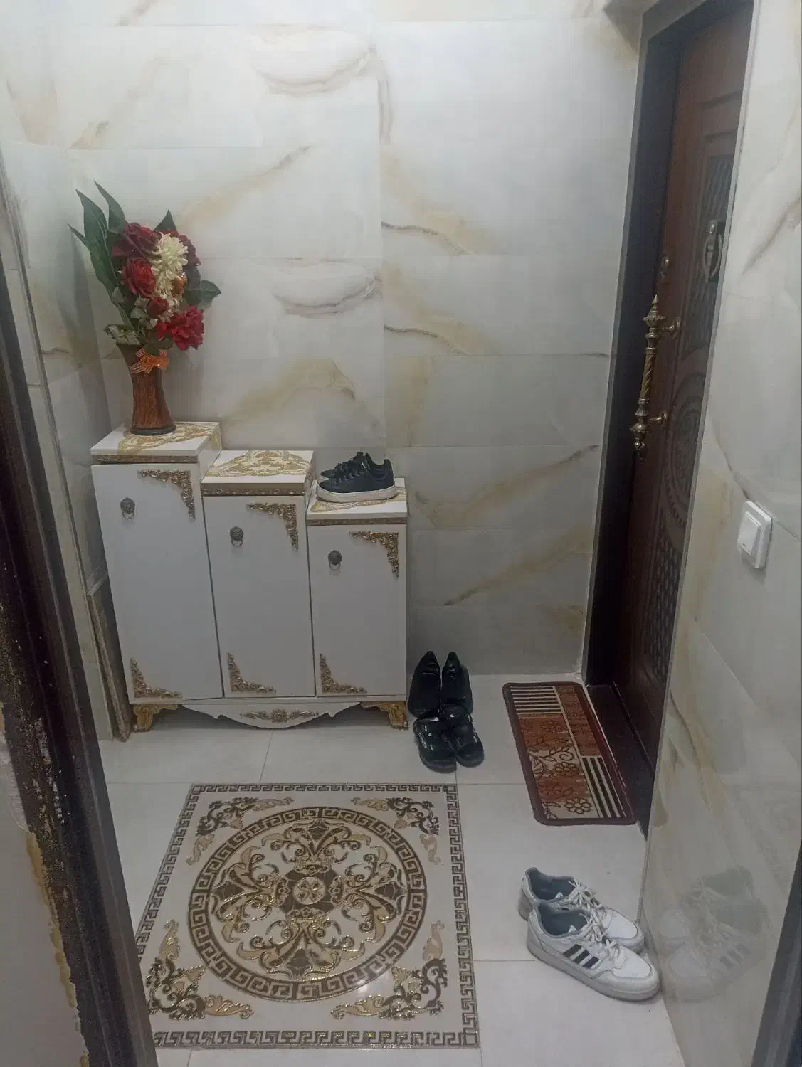 اپارتمان شخصی ساز تک واحده فاز۲ سهندنبش میدان معلم|فروش آپارتمان|سهند, |دیوار