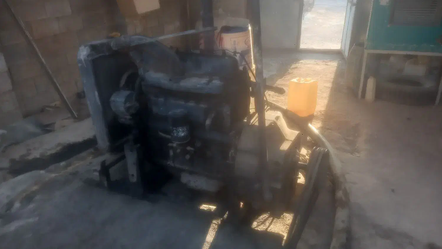 تلبه.موتور آب کش رومانی|ماشینآلات صنعتی|جره و بالاده, |دیوار