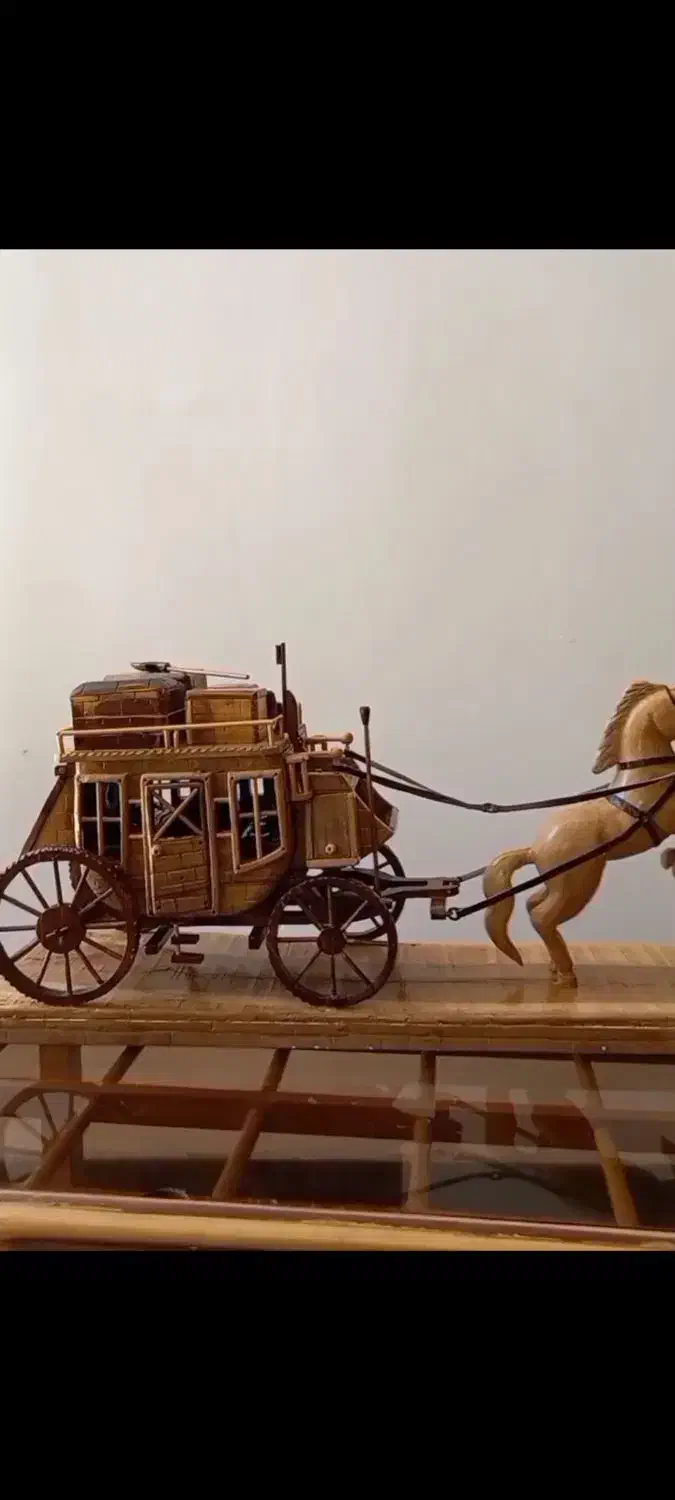 اسب و کالسکه چوبی دکوری|مجسمه، تندیس، ماکت|خمینی‌شهر, |دیوار