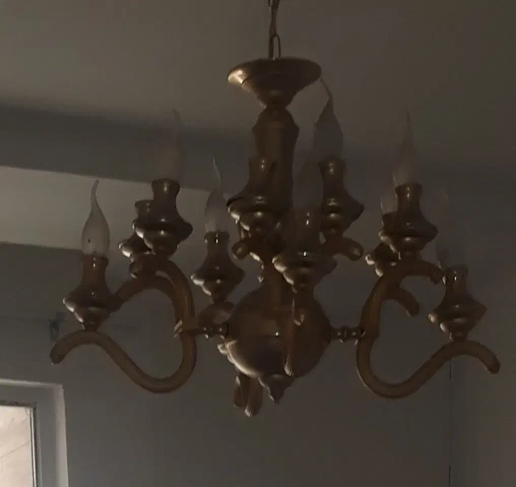 لوستر 4 شاخه|لوستر و چراغ آویز|شیراز, شهرک پرواز|دیوار